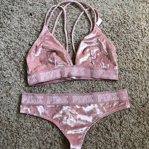 PINK set